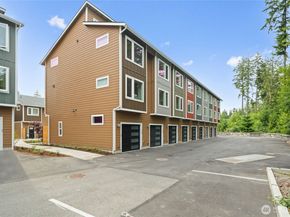 1341 Nolta Loop NE, Bainbridge Island WA 98110