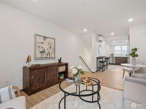 1341 Nolta Loop NE, Bainbridge Island WA 98110