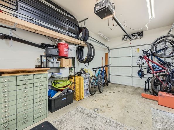 1855 Trossachs Blvd SE 705, Sammamish WA 98075