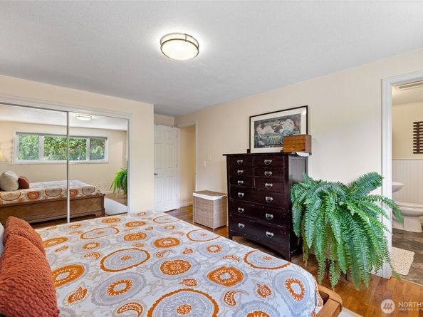 2810 Rickey Road NE, Bremerton WA 98310