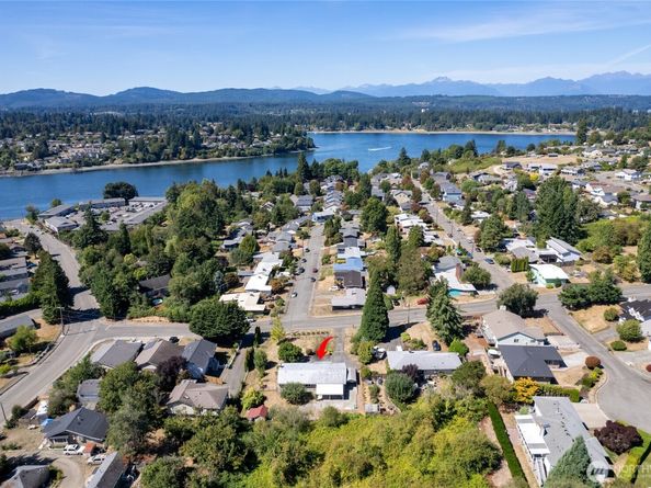 2810 Rickey Road NE, Bremerton WA 98310
