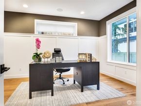 11218 NE 67th Street 3, Kirkland WA 98033
