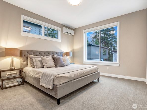 11218 NE 67th Street 3, Kirkland WA 98033