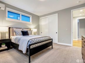 11218 NE 67th Street 3, Kirkland WA 98033