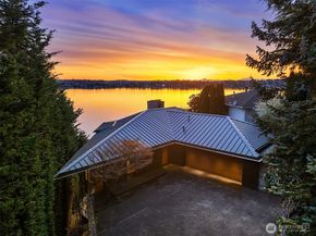 7703 W Mercer Way, Mercer Island WA 98040