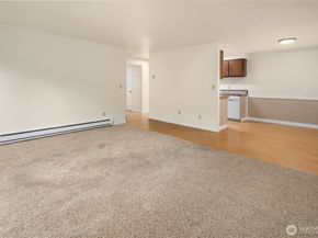 11206 NE 68th Street 224, Kirkland WA 98033