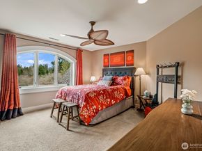 21934 NE 140th Way, Woodinville WA 98077