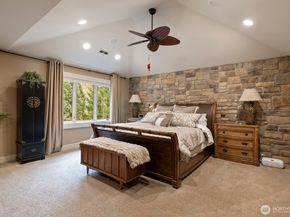 21934 NE 140th Way, Woodinville WA 98077