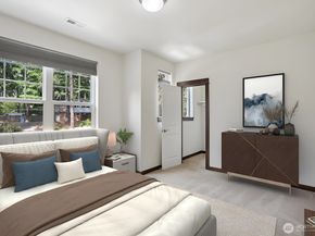 14835 NE 11th Place, Bellevue WA 98007
