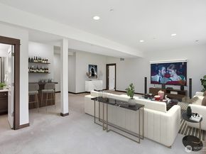 14835 NE 11th Place, Bellevue WA 98007