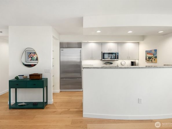 2000 1st Avenue 803, Seattle WA 98121