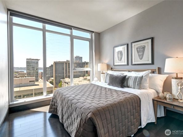 583 Battery Street 1207N, Seattle WA 98121