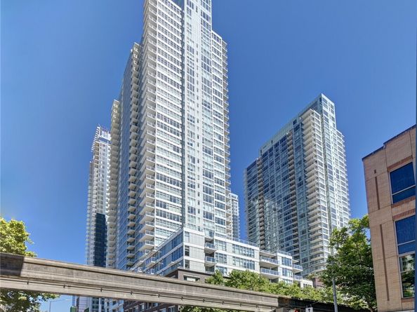 583 Battery Street 1207N, Seattle WA 98121