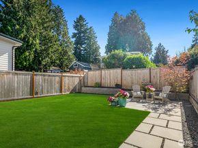 12734 B 7th Avenue NW, Seattle WA 98177