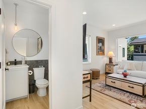 12734 B 7th Avenue NW, Seattle WA 98177
