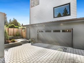 12734 B 7th Avenue NW, Seattle WA 98177