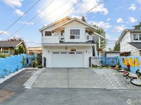 11033 18th Avenue SW, Seattle WA 98146