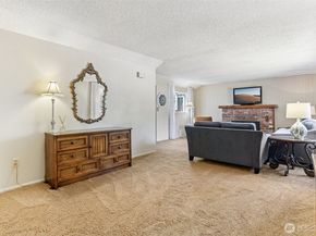 16004 74th Avenue NE, Kenmore WA 98028