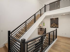 10411 NE 28th Place, Bellevue WA 98004