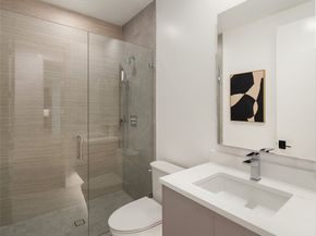 10411 NE 28th Place, Bellevue WA 98004