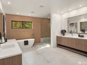 10411 NE 28th Place, Bellevue WA 98004