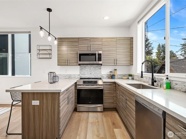 8445 Delridge Way SW B, Seattle WA 98106