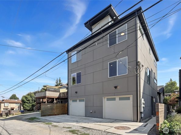 8445 Delridge Way SW B, Seattle WA 98106
