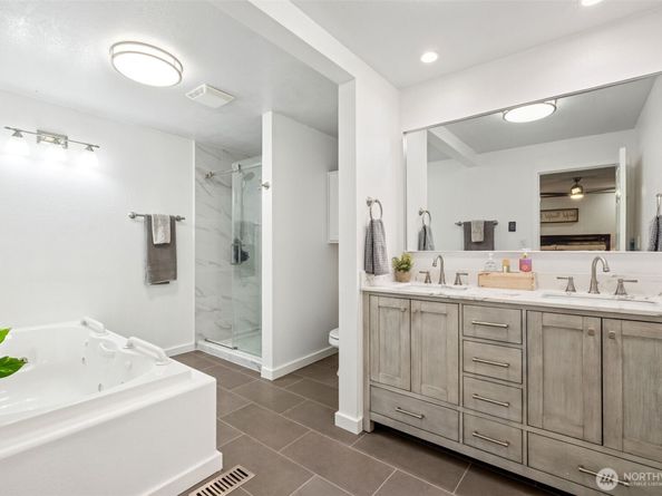 26625 SE 152nd Street, Issaquah WA 98027