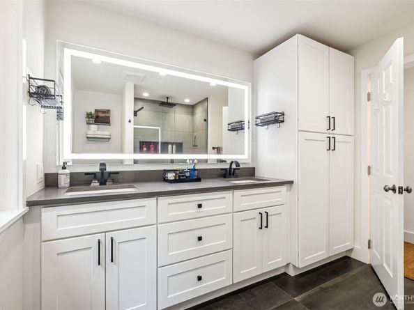 26625 SE 152 Street, Issaquah WA 98027