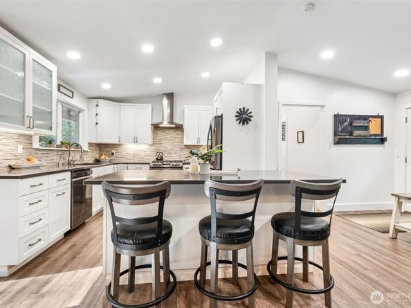 26625 SE 152 Street, Issaquah WA 98027