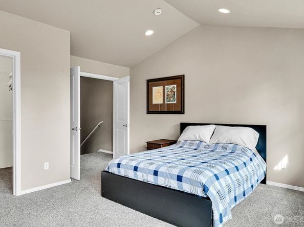 15 164th Street SW J2, Bothell WA 98012