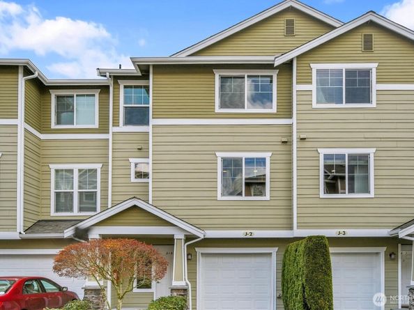 15 164th Street SW J2, Bothell WA 98012