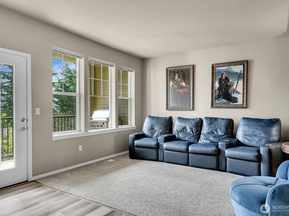 15 164th Street SW J2, Bothell WA 98012