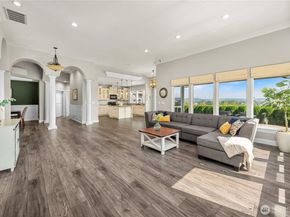 128 Mountain View Drive, Auburn WA 98001