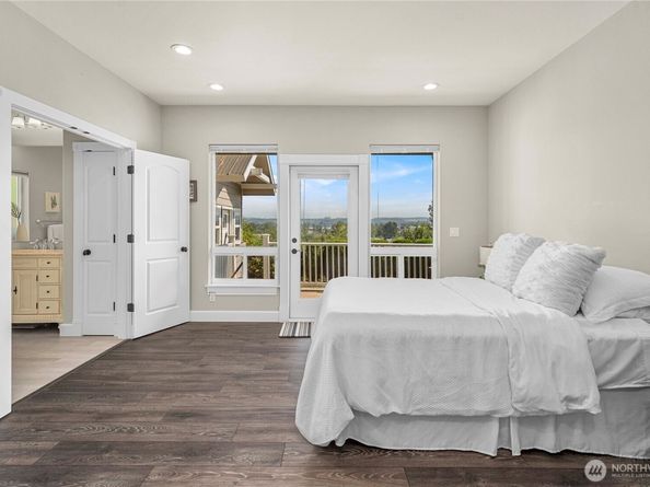 128 Mountain View Drive, Auburn WA 98001