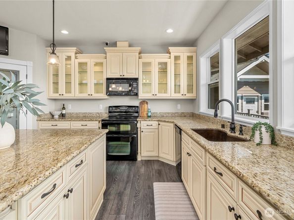 128 Mountain View Drive, Auburn WA 98001