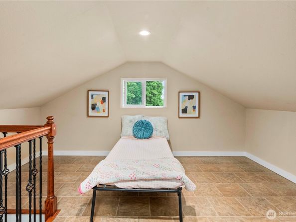 128 Mountain View Drive, Auburn WA 98001