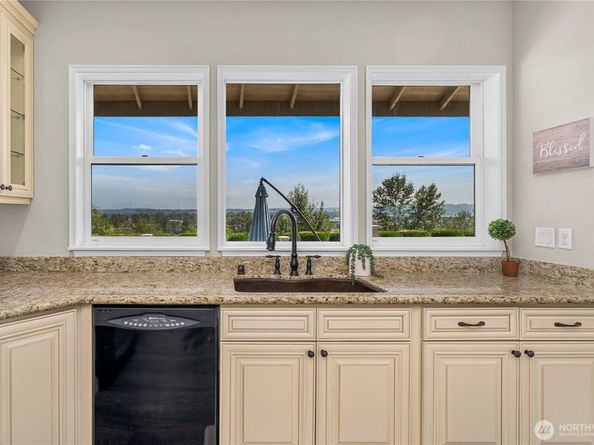 128 Mountain View Drive, Auburn WA 98001