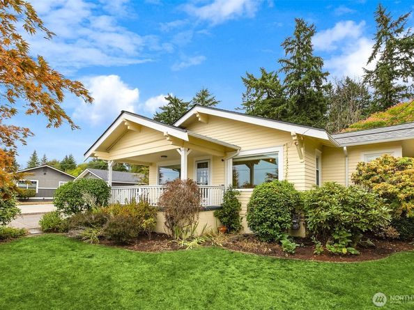 18330 9th Avenue NE, Poulsbo WA 98370