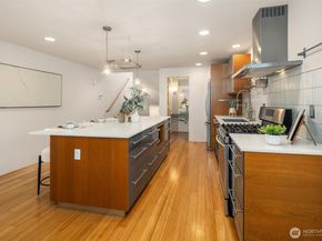 1833 27th Avenue, Seattle WA 98122