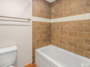 1833 27th Avenue, Seattle WA 98122