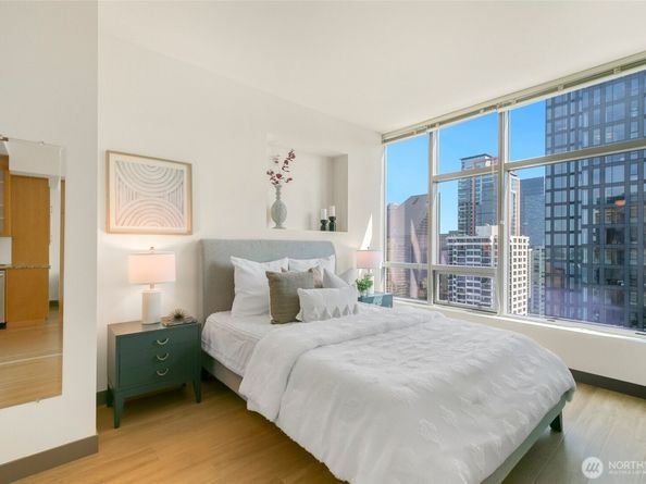 2033 2nd Avenue 2005, Seattle WA 98121