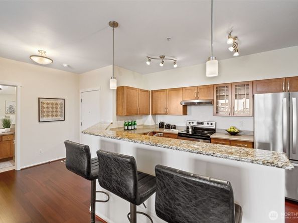 2960 SW Raymond Street 204, Seattle WA 98126