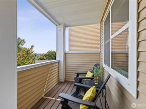 2960 SW Raymond Street 204, Seattle WA 98126