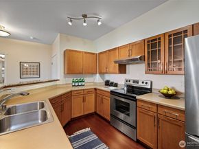 2960 SW Raymond Street 204, Seattle WA 98126