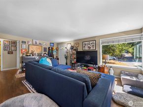 17563 12th Avenue NE, Shoreline WA 98155