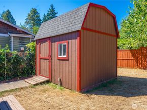 17563 12th Avenue NE, Shoreline WA 98155