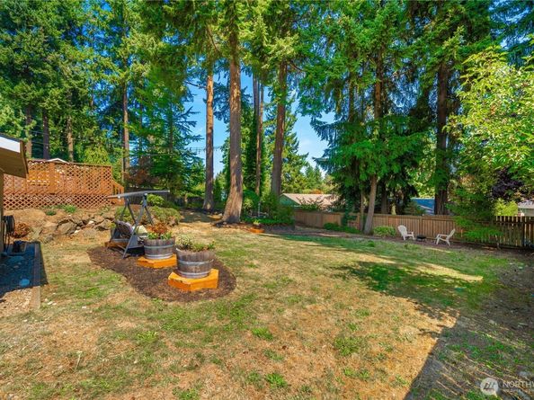 35770 27th Avenue S, Federal Way WA 98003