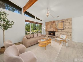 35770 27th Avenue S, Federal Way WA 98003