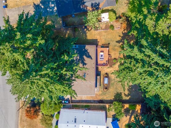 35770 27th Avenue S, Federal Way WA 98003